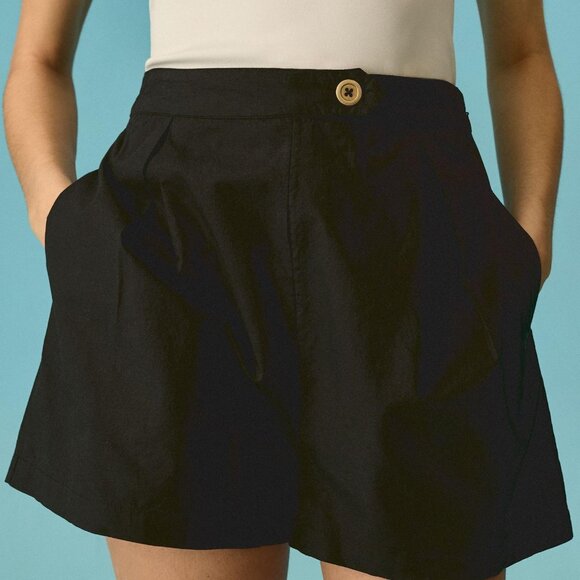 Anthropologie Maeve Pleated Poplin Shorts